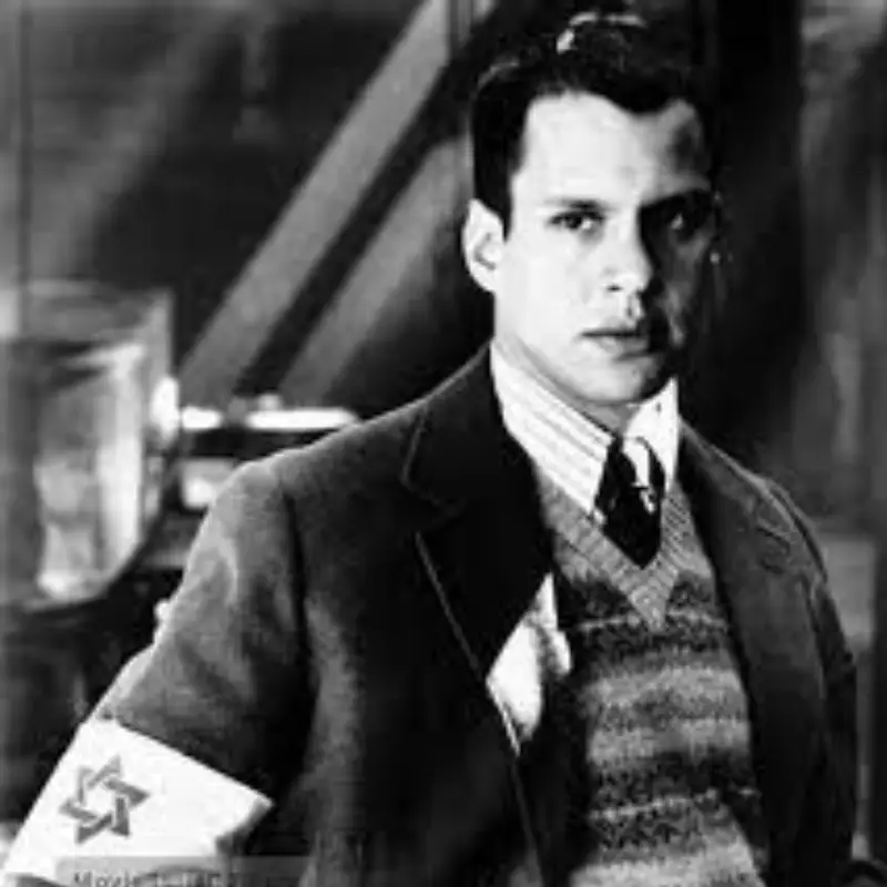 Jonathan Sagall - Poldek Pfefferberg rolünde